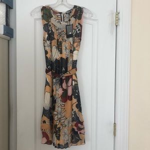 NWT Raoul Pleated Floral Dress Size 8